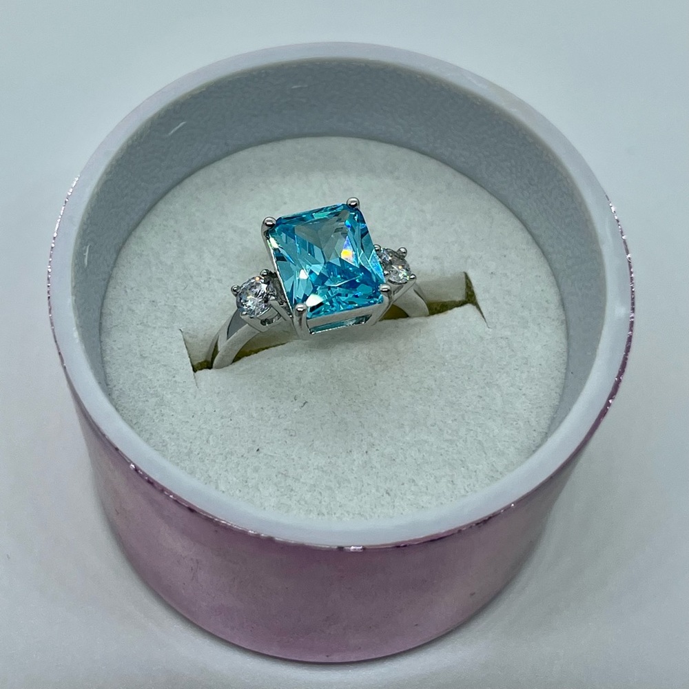 Pretty 925 Silver Triple Rectangle Blue Topaz CZ Ring for Women.R8